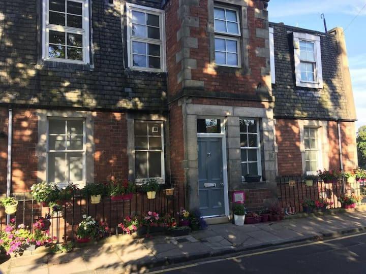 Beautiful Scandi-Inspired One Bed In Stockbridge Edinburgh Luaran gambar